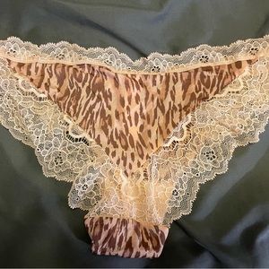 Victorias Secret Animal Print Cheeky Underwear Panties